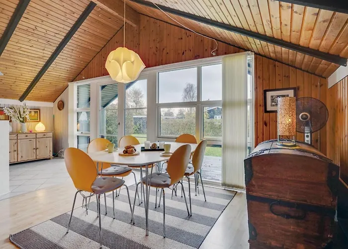 Simonia - 600m From The Sea By Interhome Nedre Lysabild