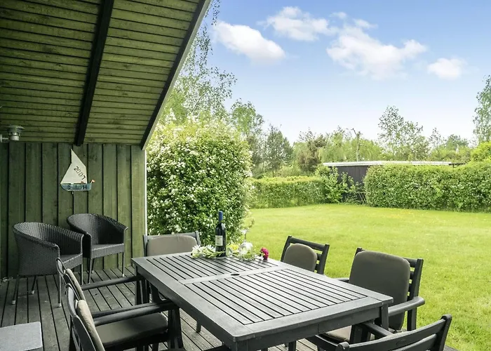 Simonia - 600m From The Sea By Interhome Holiday home Nedre Lysabild