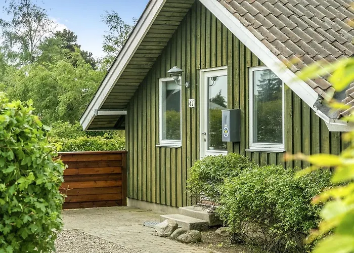 Holiday home Simonia - 600m From The Sea By Interhome