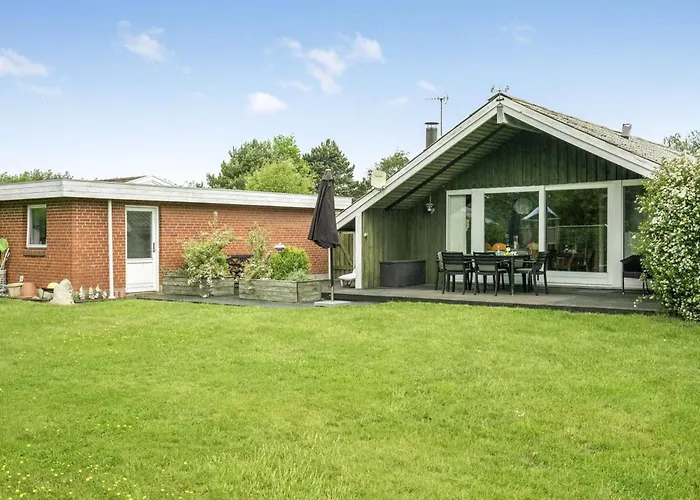 Simonia - 600m From The Sea By Interhome بيت للعطل